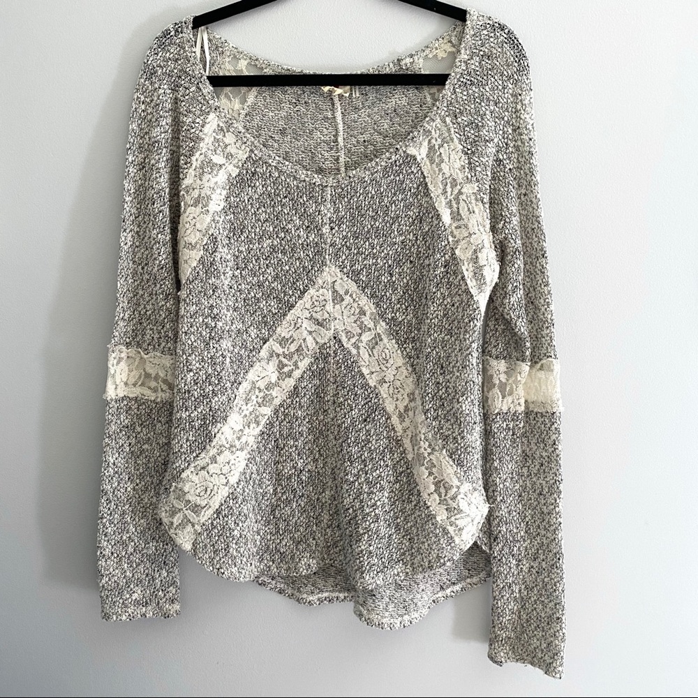 Gray Lightweight Knit Sweater with Lace, XL